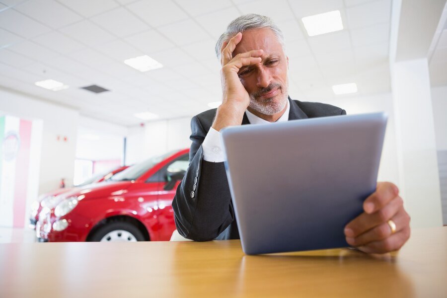 Auto Loan Mistakes: Navigate the pitfalls to financial freedom.